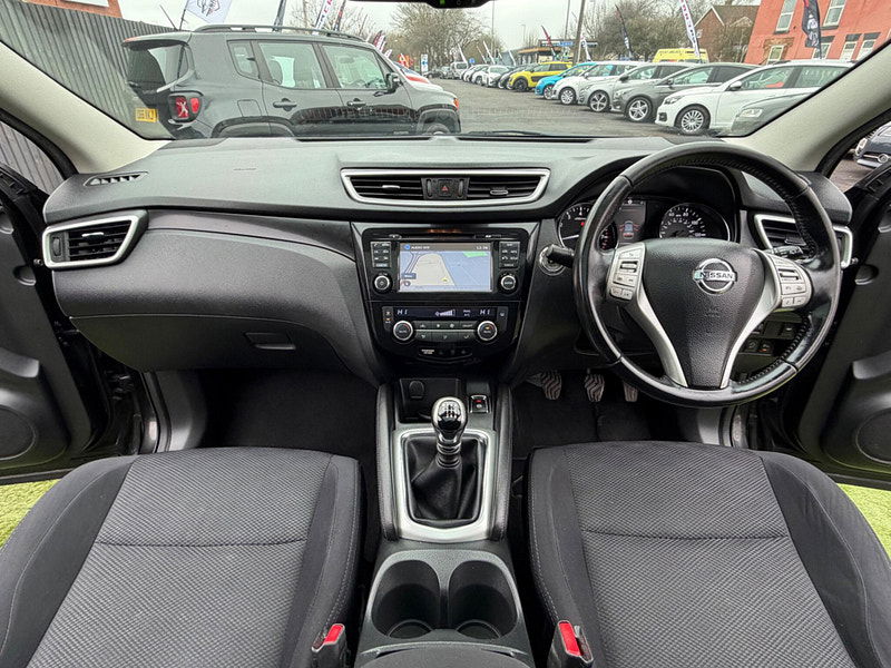 Nissan Qashqai 1.2 DIG-T N-Connecta SUV 5dr Petrol Manual 2WD Euro 6 (s/s) (115 ps) 5dr Manual 2026