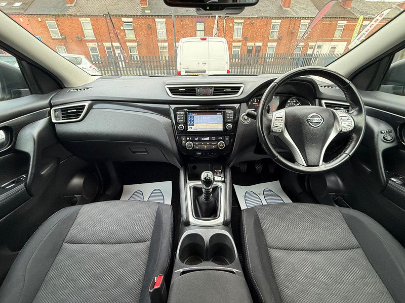 Nissan Qashqai 1.5 dCi n-tec SUV 5dr Diesel Manual 2WD Euro 5 (s/s) (110 ps) 5dr Manual 2025
