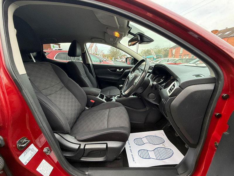 Nissan Qashqai 1.5 dCi n-tec SUV 5dr Diesel Manual 2WD Euro 5 (s/s) (110 ps) 5dr Manual 2025