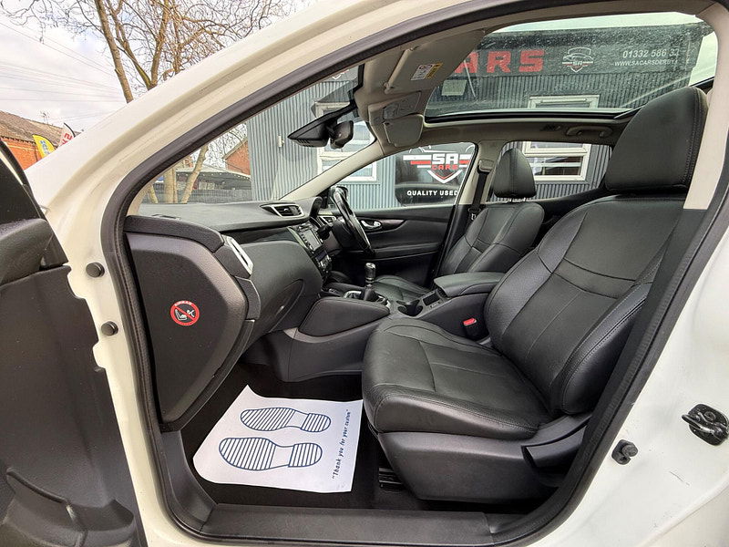 Nissan Qashqai 1.5 dCi Tekna SUV 5dr Diesel Manual 2WD Euro 5 (s/s) (110 ps) 5dr Manual 2025