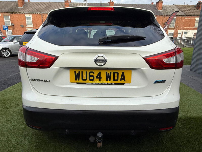 Nissan Qashqai 1.5 dCi Tekna SUV 5dr Diesel Manual 2WD Euro 5 (s/s) (110 ps) 5dr Manual 2025