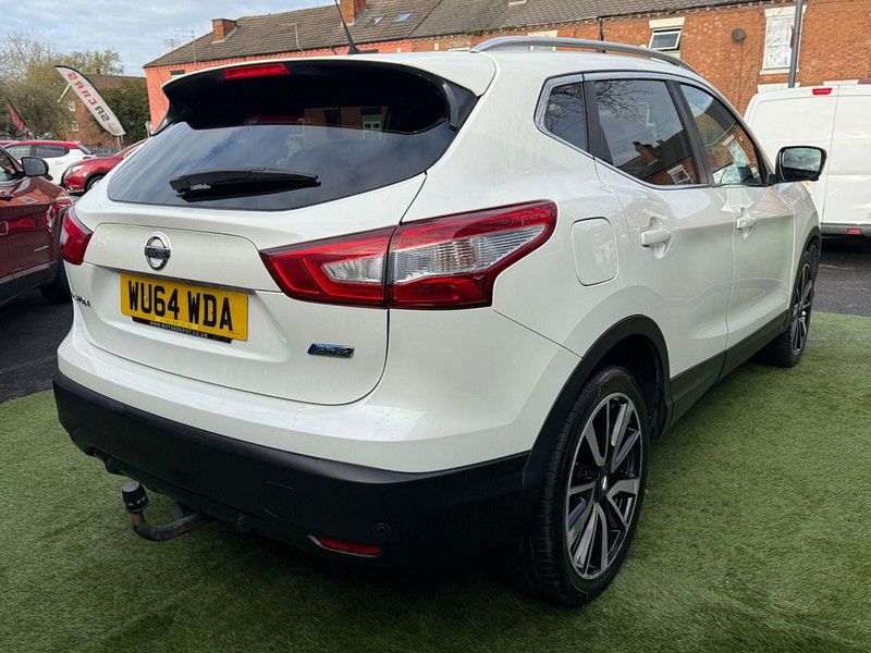 Nissan Qashqai 1.5 dCi Tekna SUV 5dr Diesel Manual 2WD Euro 5 (s/s) (110 ps) 5dr Manual 2025