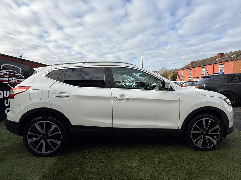 Nissan Qashqai 1.5 dCi Tekna SUV 5dr Diesel Manual 2WD Euro 5 (s/s) (110 ps) 5dr Manual 2025