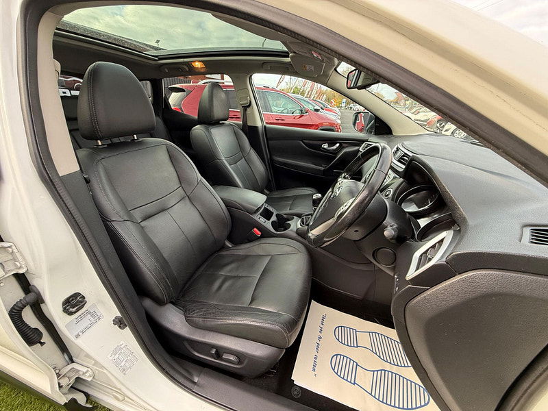 Nissan Qashqai 1.5 dCi Tekna SUV 5dr Diesel Manual 2WD Euro 5 (s/s) (110 ps) 5dr Manual 2025