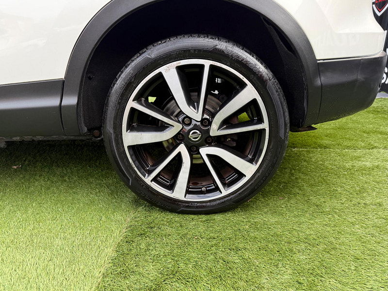 Nissan Qashqai 1.5 dCi Tekna SUV 5dr Diesel Manual 2WD Euro 5 (s/s) (110 ps) 5dr Manual 2025