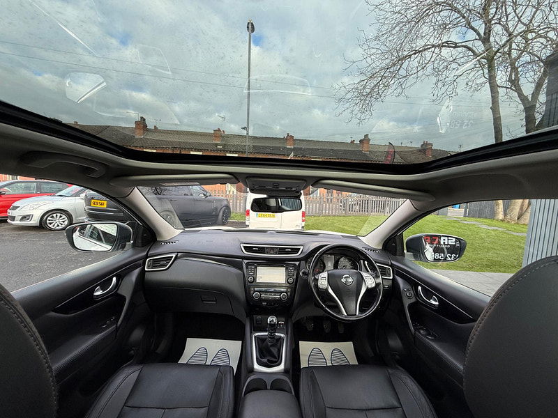 Nissan Qashqai 1.5 dCi Tekna SUV 5dr Diesel Manual 2WD Euro 5 (s/s) (110 ps) 5dr Manual 2025