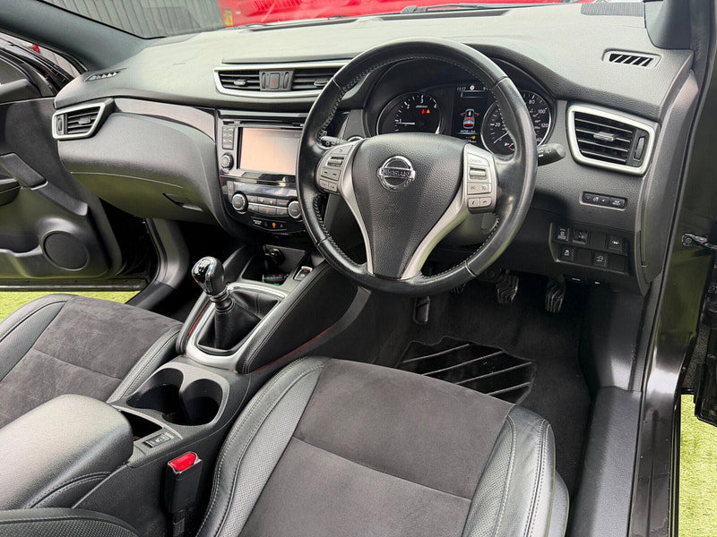 Nissan Qashqai 1.6 dCi N-Vision SUV 5dr Diesel Manual 4WD Euro 6 (s/s) (130 ps) 5dr Manual 2026