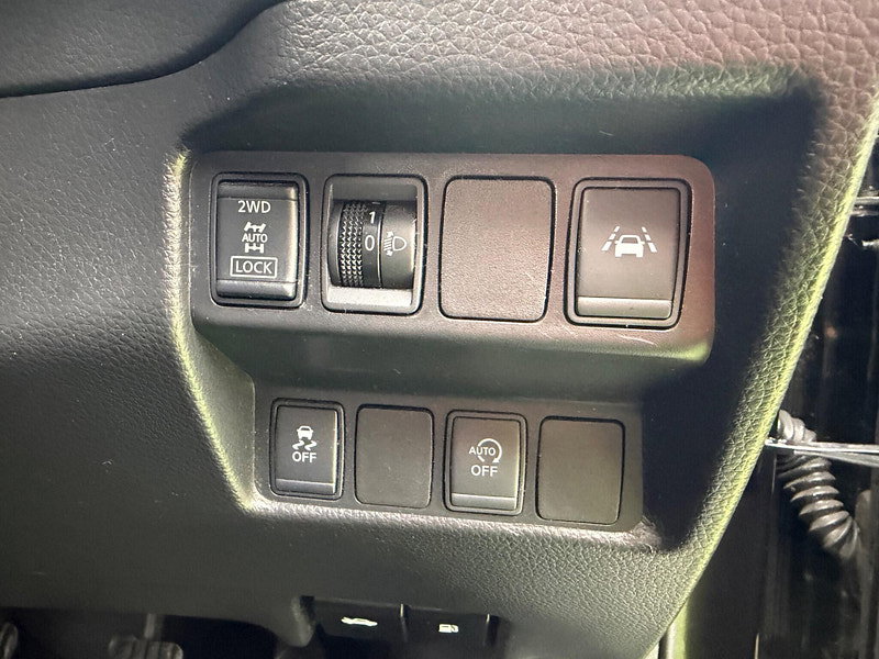 Nissan Qashqai 1.6 dCi N-Vision SUV 5dr Diesel Manual 4WD Euro 6 (s/s) (130 ps) 5dr Manual 2026