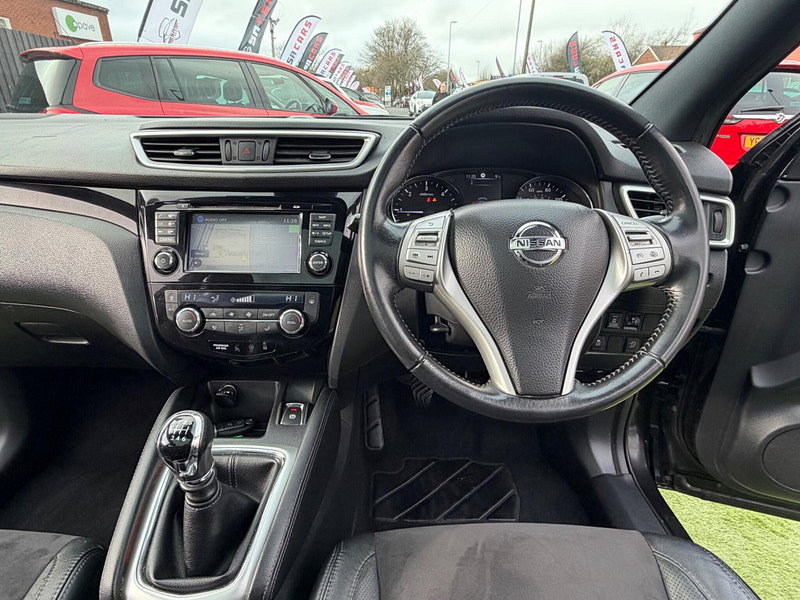 Nissan Qashqai 1.6 dCi N-Vision SUV 5dr Diesel Manual 4WD Euro 6 (s/s) (130 ps) 5dr Manual 2026