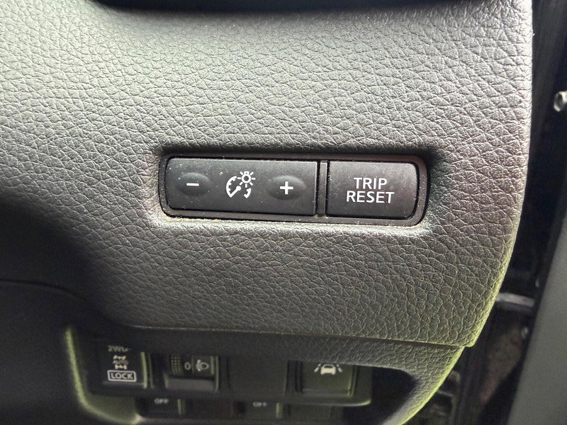 Nissan Qashqai 1.6 dCi N-Vision SUV 5dr Diesel Manual 4WD Euro 6 (s/s) (130 ps) 5dr Manual 2026