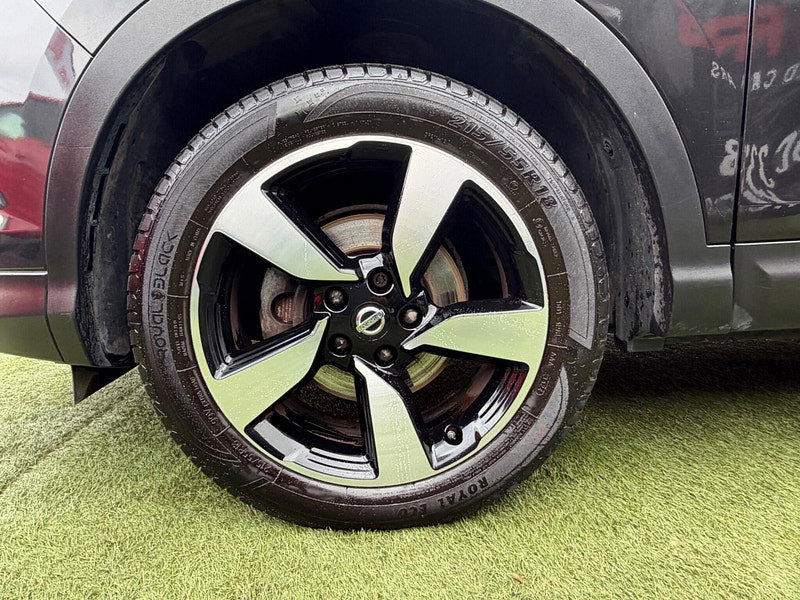 Nissan Qashqai 1.6 dCi N-Vision SUV 5dr Diesel Manual 4WD Euro 6 (s/s) (130 ps) 5dr Manual 2026