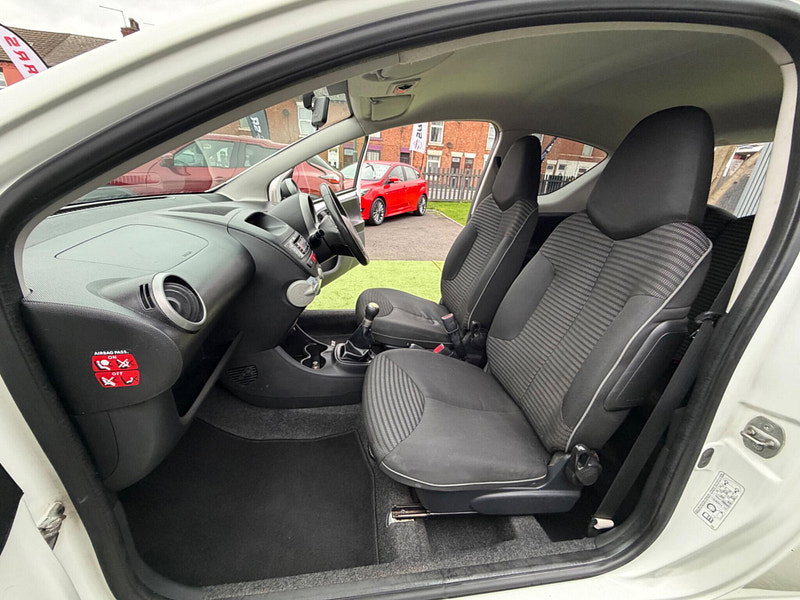 Peugeot 107 1.0 12V Allure Hatchback 3dr Petrol Manual Euro 5 (68 ps) 3dr Manual 2026