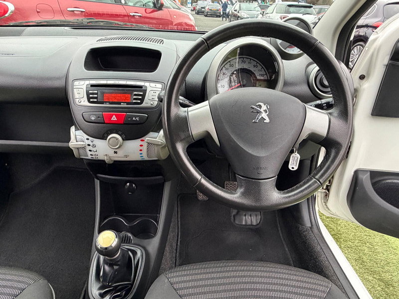 Peugeot 107 1.0 12V Allure Hatchback 3dr Petrol Manual Euro 5 (68 ps) 3dr Manual 2026