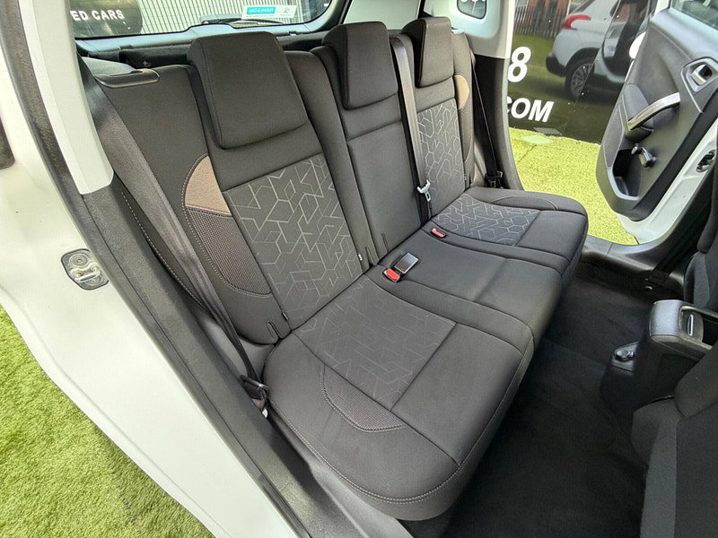 Peugeot 2008 1.2 PureTech Active SUV 5dr Petrol ETG Euro 6 (s/s) (82 ps) 5dr Automatic 2026