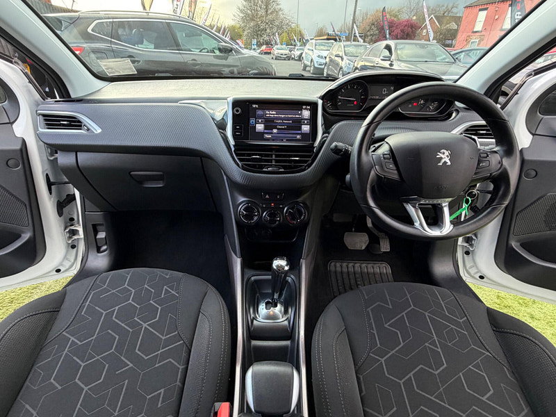 Peugeot 2008 1.2 PureTech Active SUV 5dr Petrol ETG Euro 6 (s/s) (82 ps) 5dr Automatic 2026