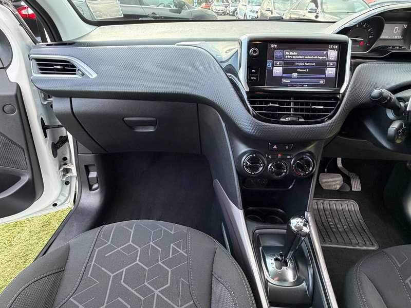 Peugeot 2008 1.2 PureTech Active SUV 5dr Petrol ETG Euro 6 (s/s) (82 ps) 5dr Automatic 2026