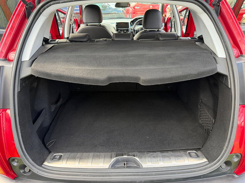 Peugeot 2008 1.2 PureTech Allure SUV 5dr Petrol Manual Euro 6 (82 ps) 5dr Manual 2026