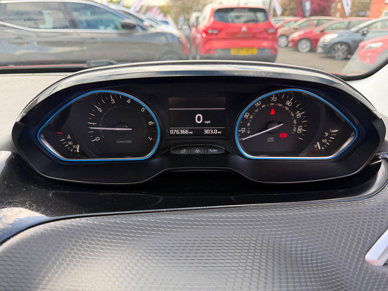 Peugeot 2008 1.2 PureTech Allure SUV 5dr Petrol Manual Euro 6 (82 ps) 5dr Manual 2026