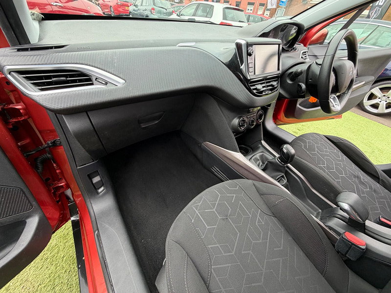 Peugeot 2008 1.6 BlueHDi Active SUV 5dr Diesel Manual Euro 6 (s/s) (100 ps) 5dr Manual 2026