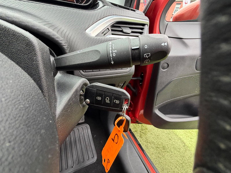 Peugeot 2008 1.6 BlueHDi Active SUV 5dr Diesel Manual Euro 6 (s/s) (100 ps) 5dr Manual 2026