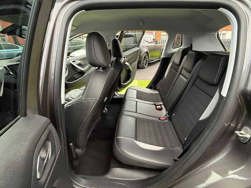 Peugeot 2008 1.6 BlueHDi Allure SUV 5dr Diesel Manual Euro 6 (100 ps) 5dr Manual 2025