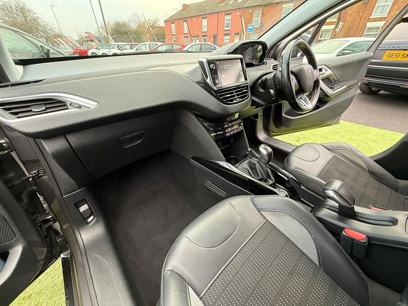 Peugeot 2008 1.6 BlueHDi Allure SUV 5dr Diesel Manual Euro 6 (100 ps) 5dr Manual 2025