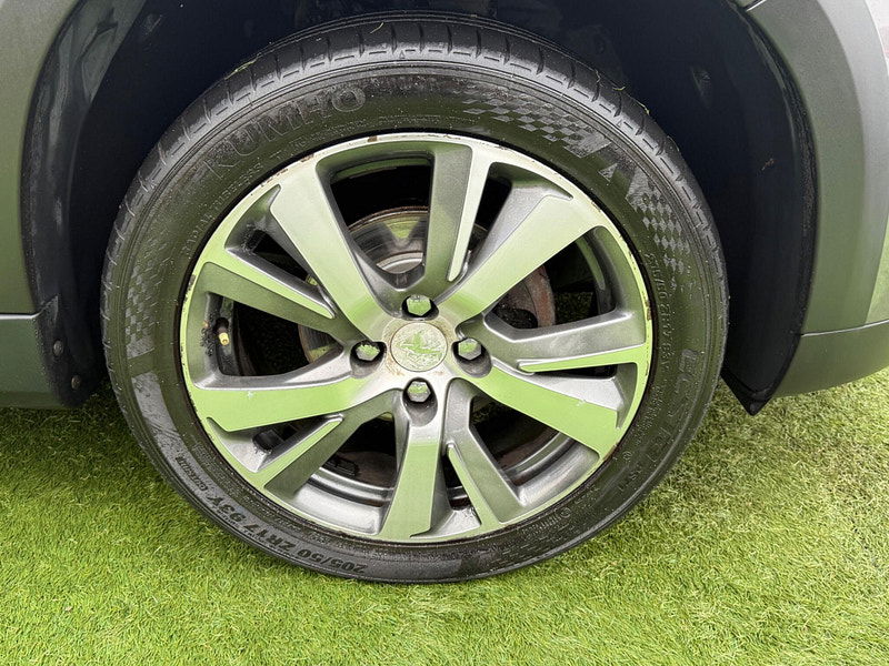 Peugeot 2008 1.6 BlueHDi Allure SUV 5dr Diesel Manual Euro 6 (100 ps) 5dr Manual 2025