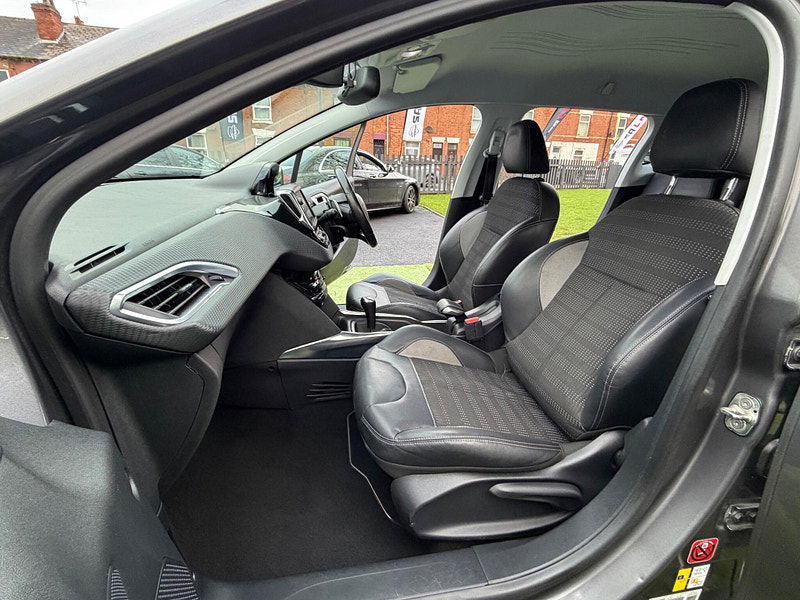 Peugeot 2008 1.6 e-HDi Allure SUV 5dr Diesel EGC Euro 5 (s/s) (92 ps) 5dr Automatic 2026