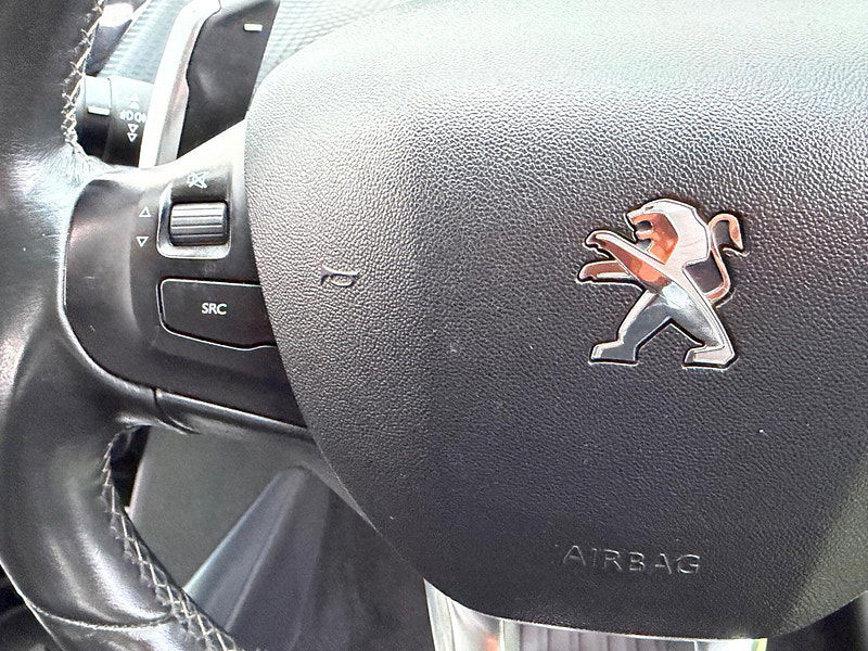 Peugeot 2008 1.6 e-HDi Allure SUV 5dr Diesel EGC Euro 5 (s/s) (92 ps) 5dr Automatic 2026