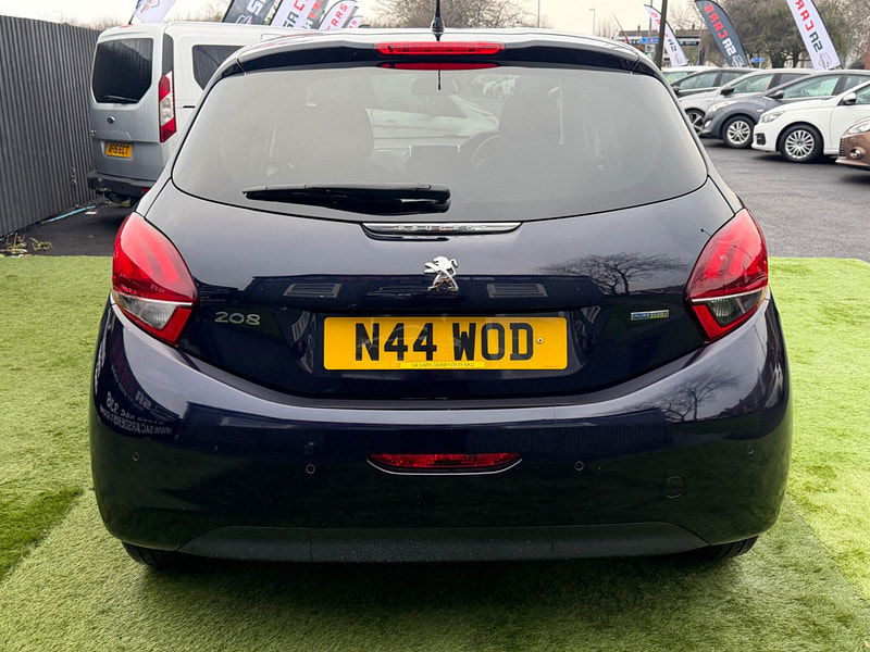 Peugeot 208 1.2 PureTech Allure Hatchback 5dr Petrol Manual Euro 6 (82 ps) 5dr Manual 2026