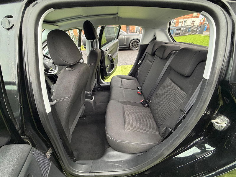 Peugeot 208 1.4 HDi Style Hatchback 5dr Diesel Manual Euro 5 (70 ps) 5dr Manual 2026