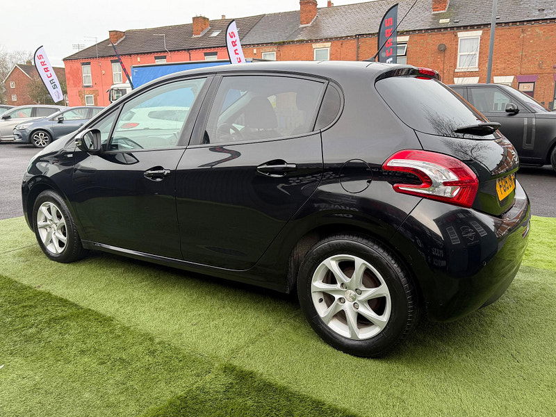 Peugeot 208 1.4 HDi Style Hatchback 5dr Diesel Manual Euro 5 (70 ps) 5dr Manual 2026