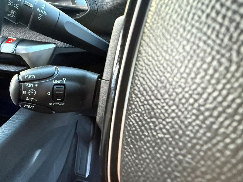 Peugeot 3008 1.5 BlueHDi Allure SUV 5dr Diesel Manual Euro 6 (s/s) (130 ps) 5dr Manual 2025