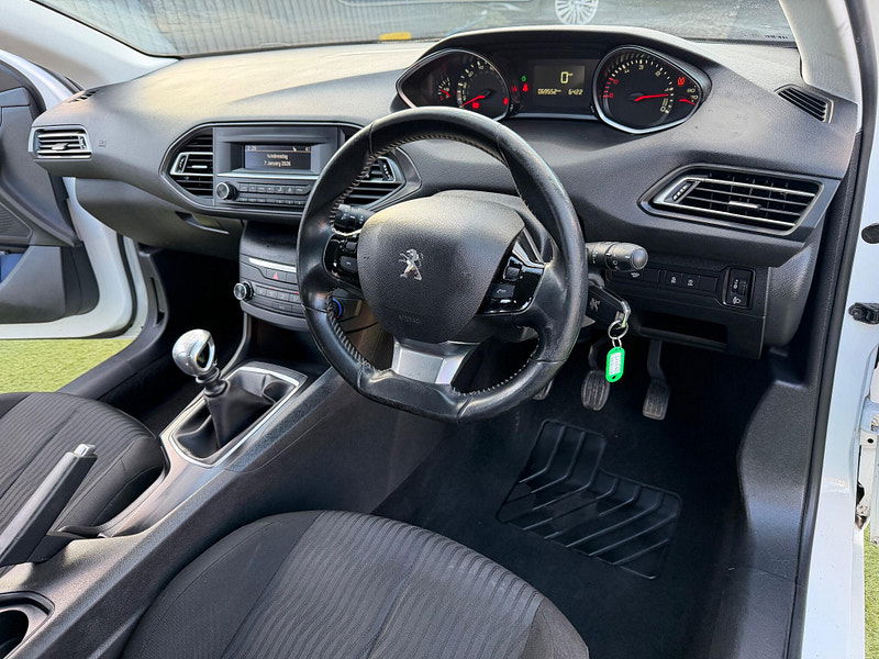 Peugeot 308 1.5 BlueHDi Active Hatchback 5dr Diesel Manual Euro 6 (s/s) (100 ps) 5dr Manual 2026