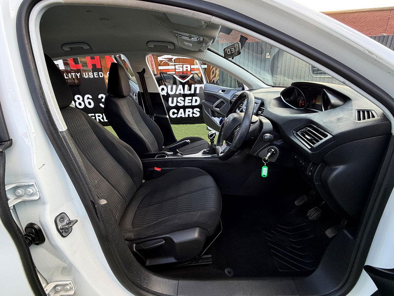 Peugeot 308 1.5 BlueHDi Active Hatchback 5dr Diesel Manual Euro 6 (s/s) (100 ps) 5dr Manual 2026