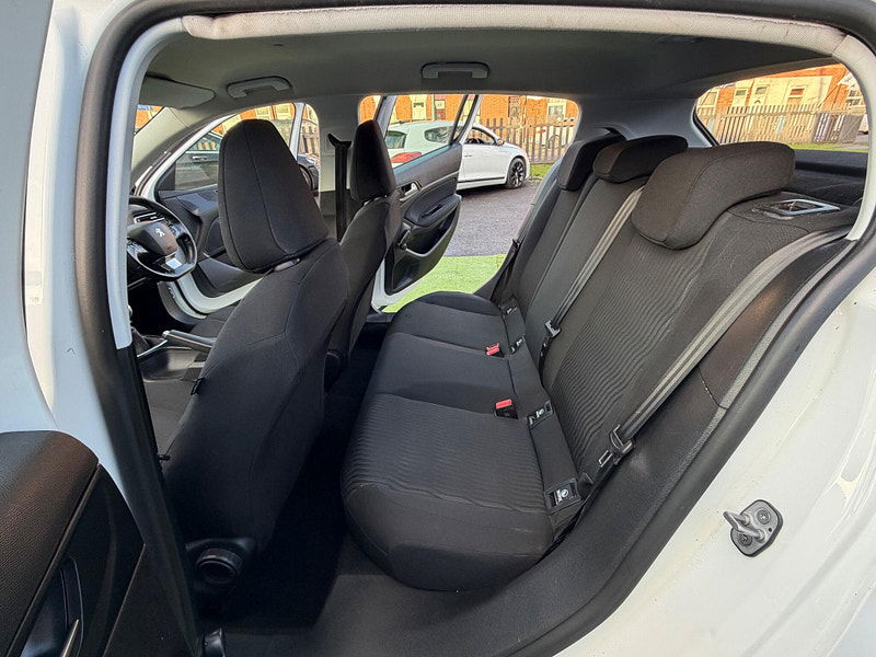 Peugeot 308 1.5 BlueHDi Active Hatchback 5dr Diesel Manual Euro 6 (s/s) (100 ps) 5dr Manual 2026