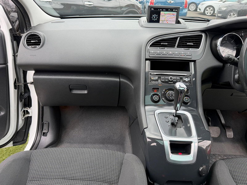 Peugeot 5008 1.6 BlueHDi Allure MPV 5dr Diesel ETG Euro 6 (s/s) (120 ps) 5dr Automatic 2026