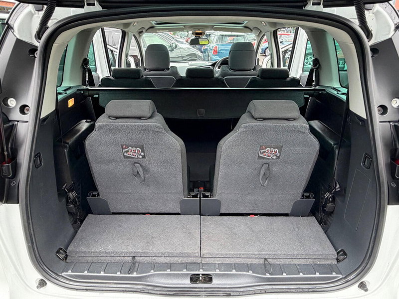 Peugeot 5008 1.6 BlueHDi Allure MPV 5dr Diesel ETG Euro 6 (s/s) (120 ps) 5dr Automatic 2026