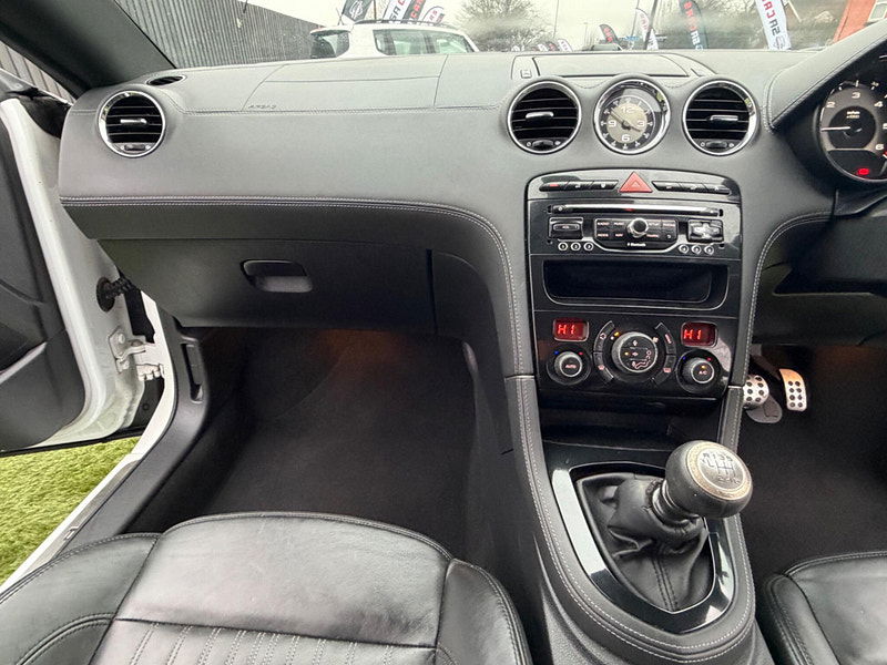 Peugeot RCZ 2.0 HDi Magnetic Coupe 2dr Diesel Manual Euro 5 (163 ps) 2dr Manual 2026