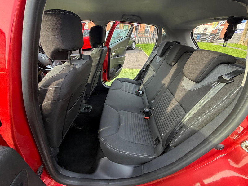 Renault Clio 1.5 dCi Dynamique S MediaNav Hatchback 5dr Diesel Manual Euro 5 (s/s) (90 ps) 5dr Manual 2026