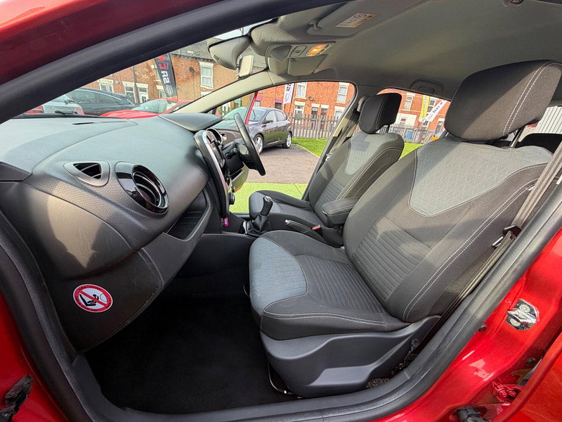 Renault Clio 1.5 dCi Dynamique S MediaNav Hatchback 5dr Diesel Manual Euro 5 (s/s) (90 ps) 5dr Manual 2026