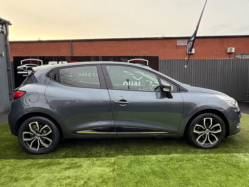Renault Clio 1.5 dCi Play Hatchback 5dr Diesel Manual Euro 6 (s/s) (90 ps) 5dr Manual 2026