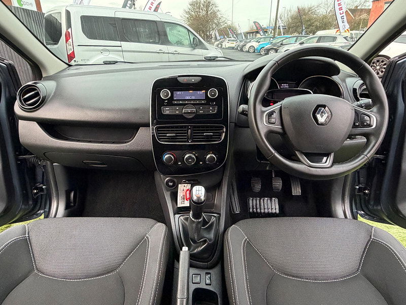 Renault Clio 1.5 dCi Play Hatchback 5dr Diesel Manual Euro 6 (s/s) (90 ps) 5dr Manual 2026