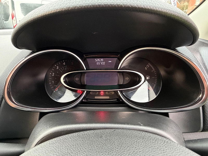 Renault Clio 1.5 dCi Play Hatchback 5dr Diesel Manual Euro 6 (s/s) (90 ps) 5dr Manual 2026