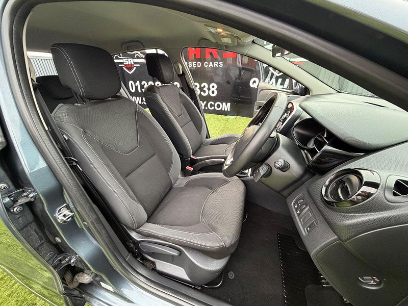 Renault Clio 1.5 dCi Play Hatchback 5dr Diesel Manual Euro 6 (s/s) (90 ps) 5dr Manual 2026