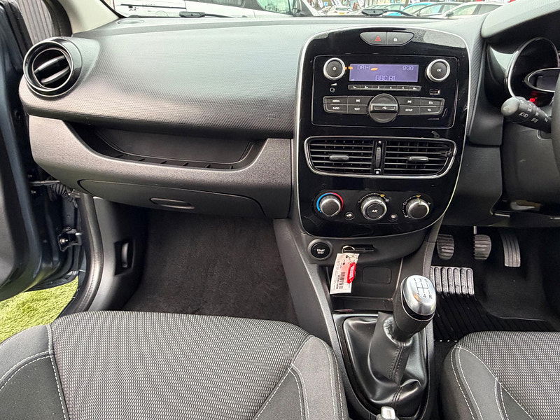 Renault Clio 1.5 dCi Play Hatchback 5dr Diesel Manual Euro 6 (s/s) (90 ps) 5dr Manual 2026
