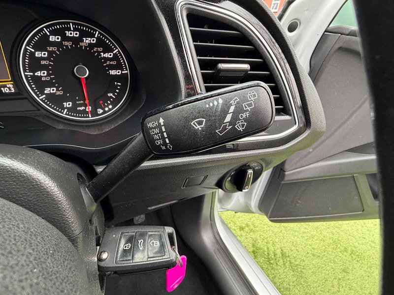 Seat Leon 1.6 TDI CR SE Euro 5 (s/s) 5dr 5dr Manual 2026