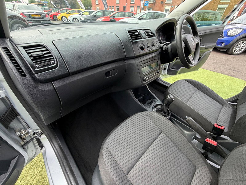 Skoda Fabia 1.2 SE Hatchback 5dr Petrol Manual Euro 5 (69 ps) 5dr Manual 2026