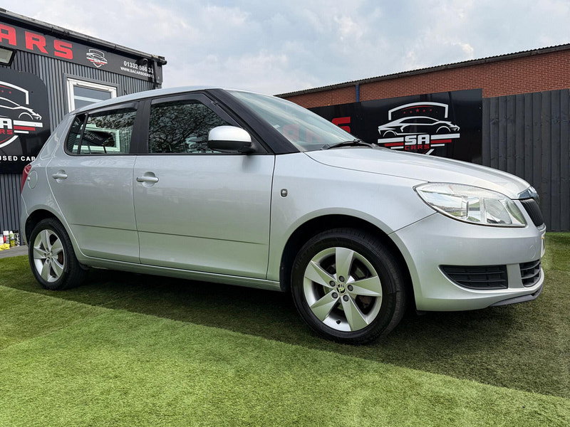 Skoda Fabia 1.2 SE Hatchback 5dr Petrol Manual Euro 5 (69 ps) 5dr Manual 2026