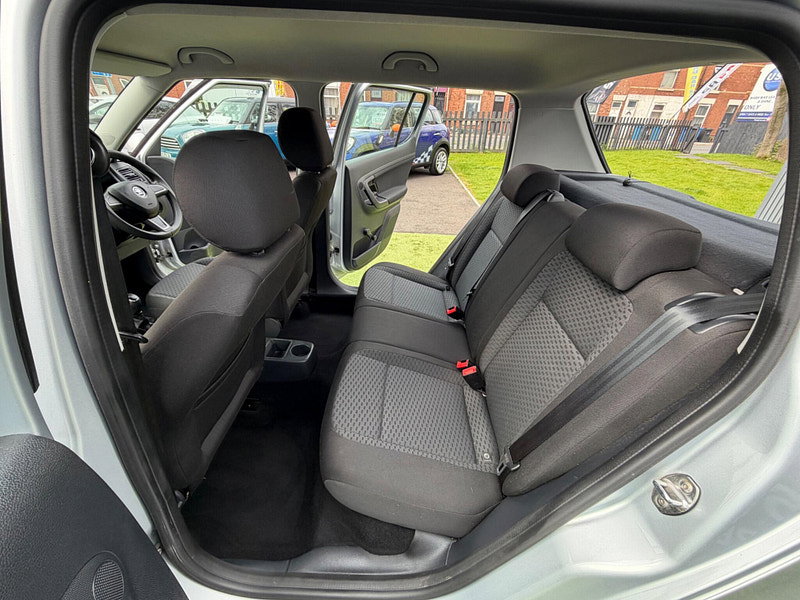 Skoda Fabia 1.2 SE Hatchback 5dr Petrol Manual Euro 5 (69 ps) 5dr Manual 2026